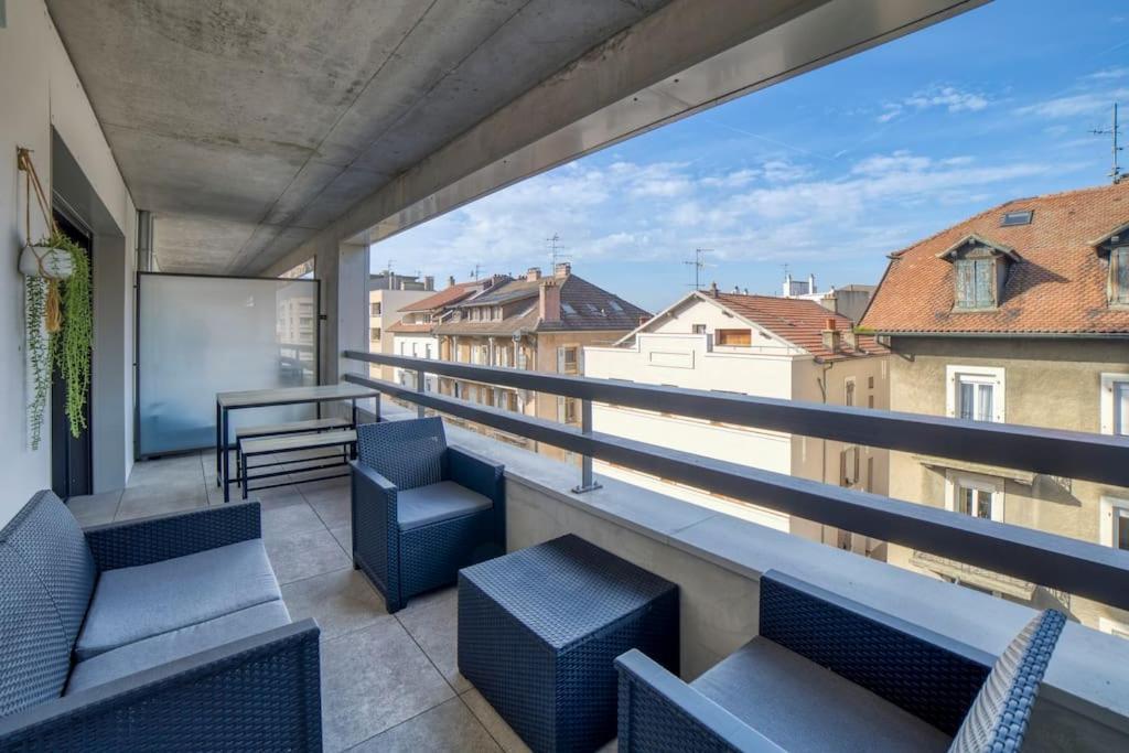 Apartment Cocon - Gare A 3min-geneve Acces Direct *